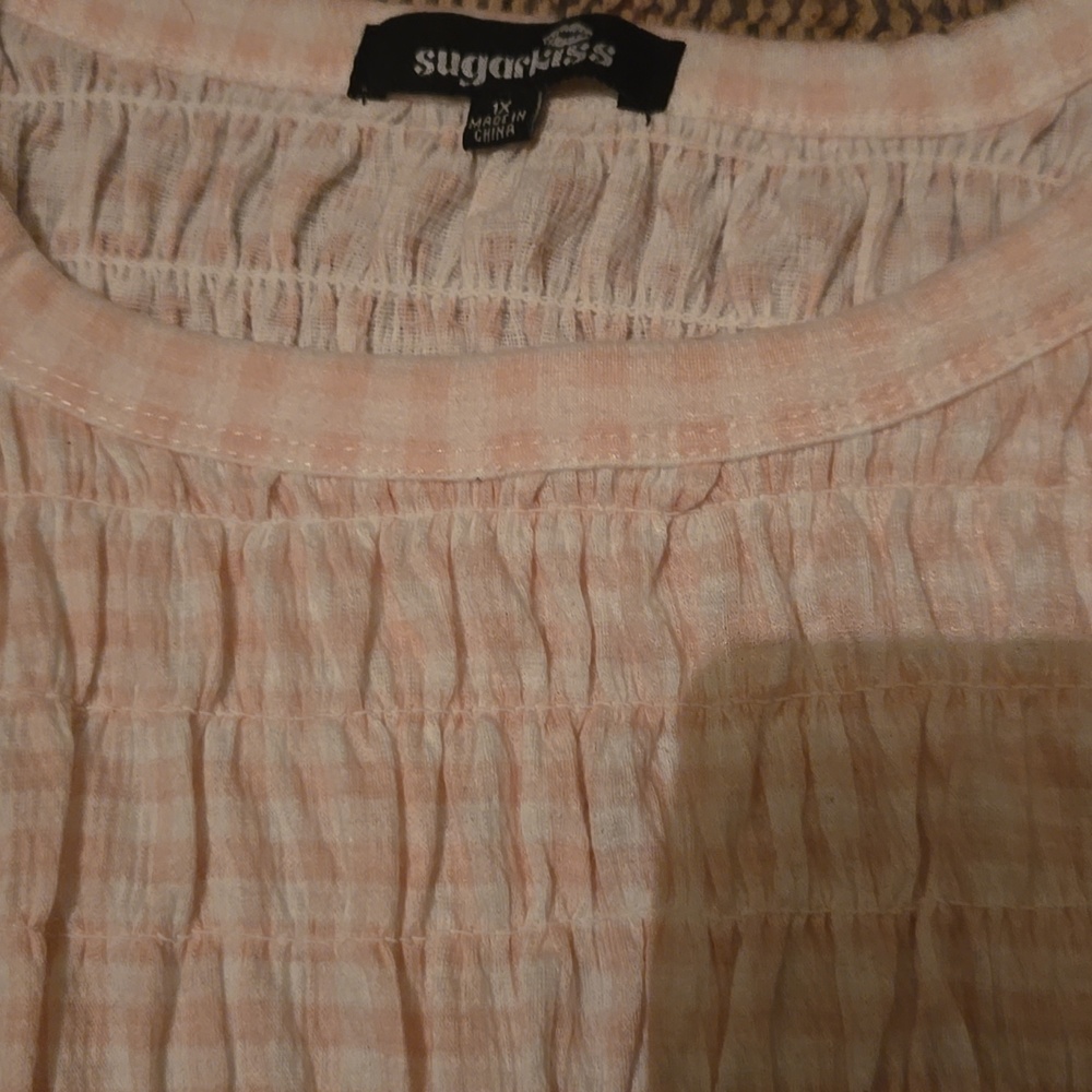 Textured Light Pink Short Sleeve Ruffle Tee